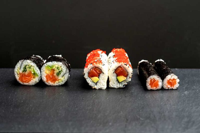Große Auswahl von Sushi bei Moto Kitchen in Oldenburg